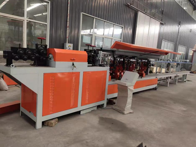 Automatic straighten-and-bend cell